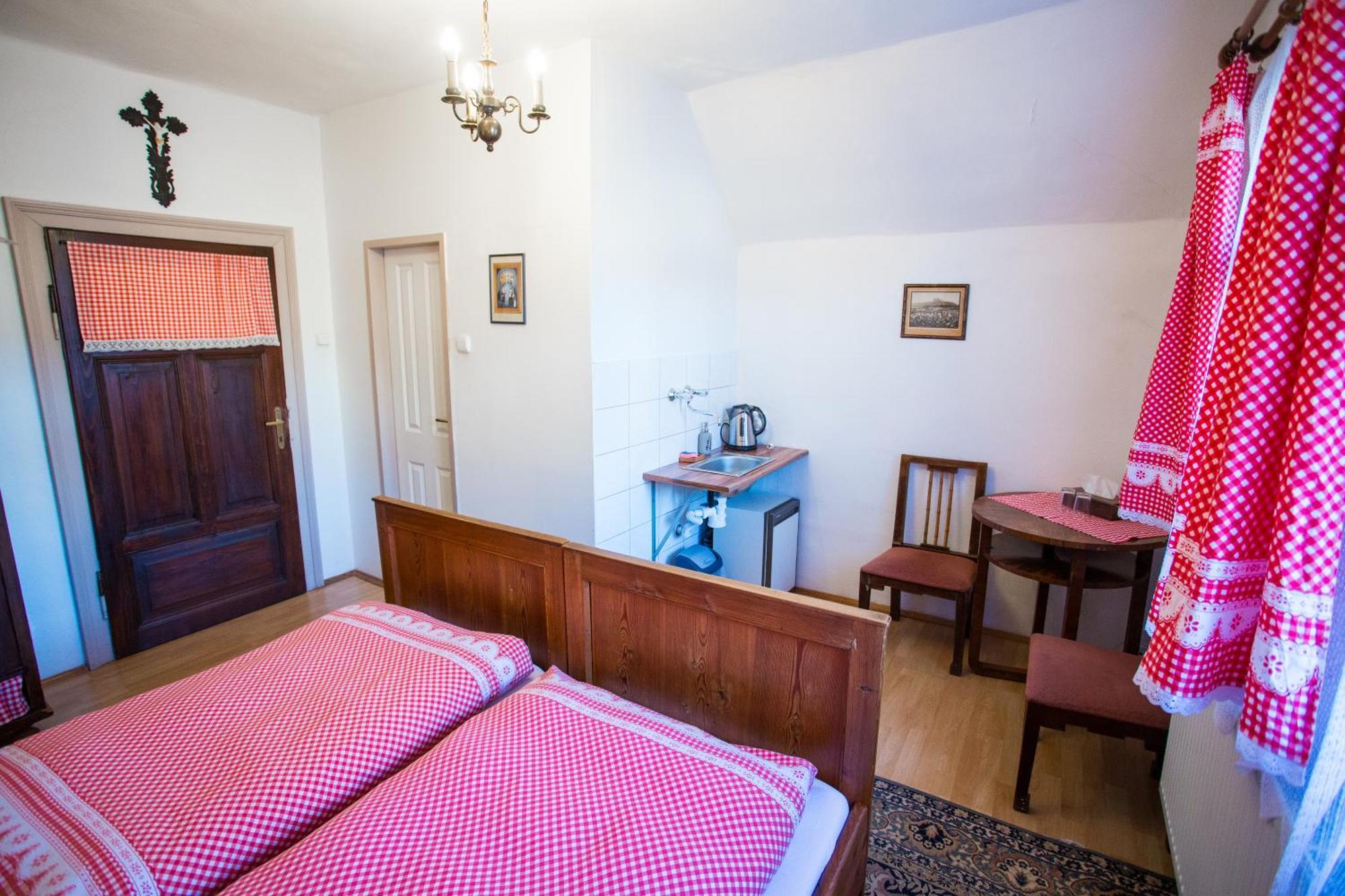 Penzion Ctrnactka Rataje nad Sázavou Exteriér fotografie